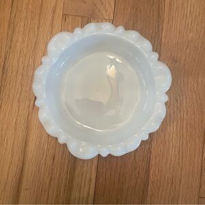 Anchor Hocking White thumbprint trinket dish/ashtray